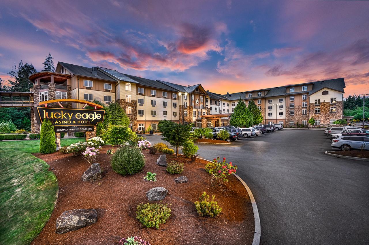 Lucky Eagle Casino & Hotel Rochester Bagian luar foto